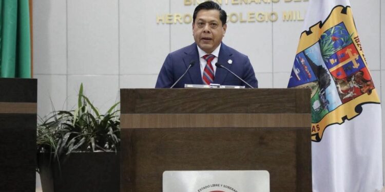 Advierte diputado Adrian Cruz sobre alza en suicidios