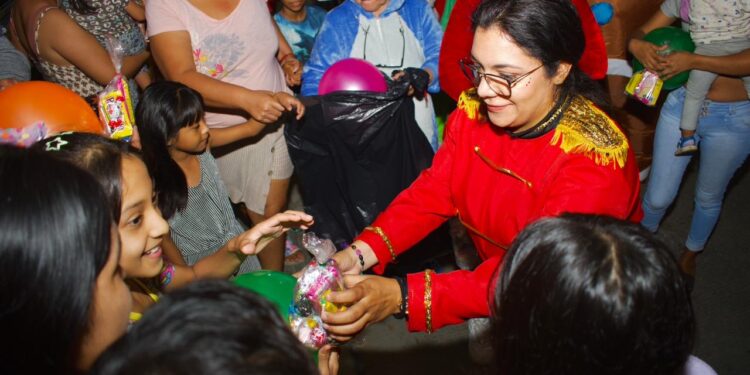 La Lux de la Navidad llega a las y los niños Tampiqueños