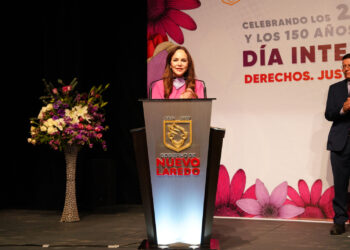 Reconocen a mujeres que transforman los dos Laredos