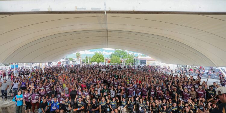 Más de 2 mil personas celebraron el Día Mundial del Viento, corriendo